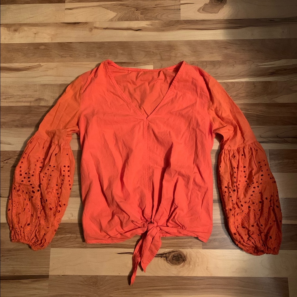 Balloon sleeve top ✨✨